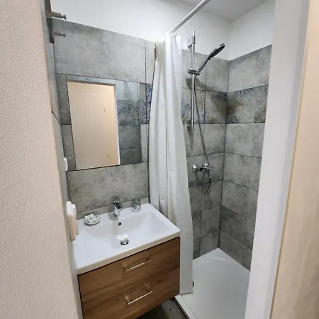 Alfa Guest house