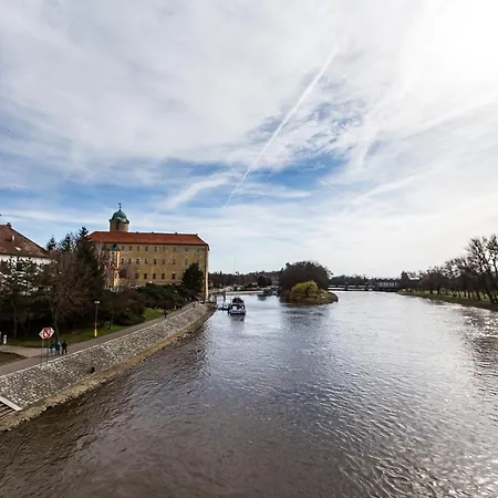 Alfa בית הארחה