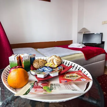 Alfa בית הארחה 3*